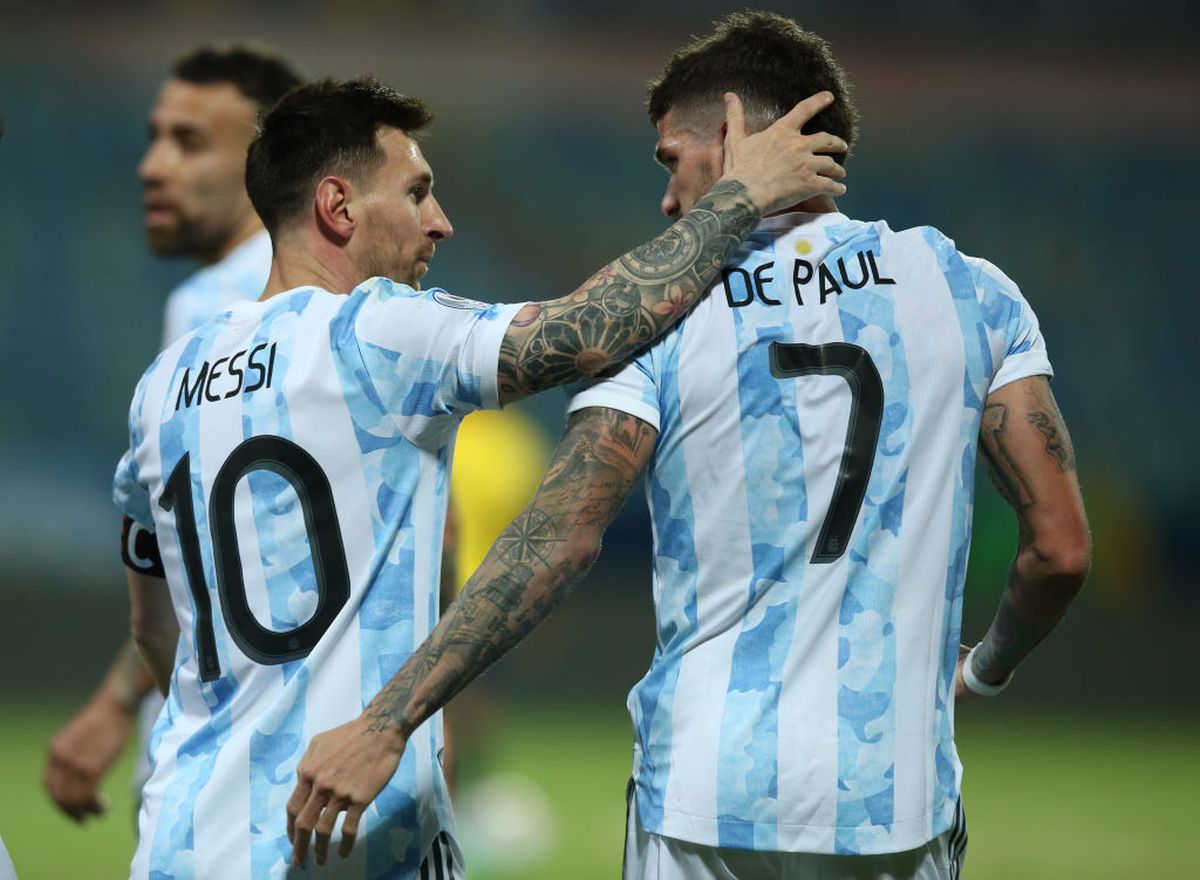 Rodrigo De Paul dan Messi Argentina